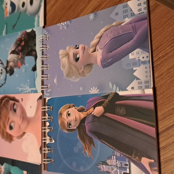 Frozen bags, note pads tablecloth or mural/ BUNDLE ONLY 2or more items - Picture 8 of 8